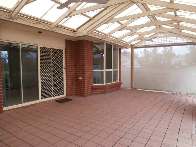 6 Bourke Place, Golden Grove SA 5125