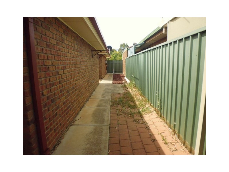 37 Riverview Parade, Blakeview SA 5114