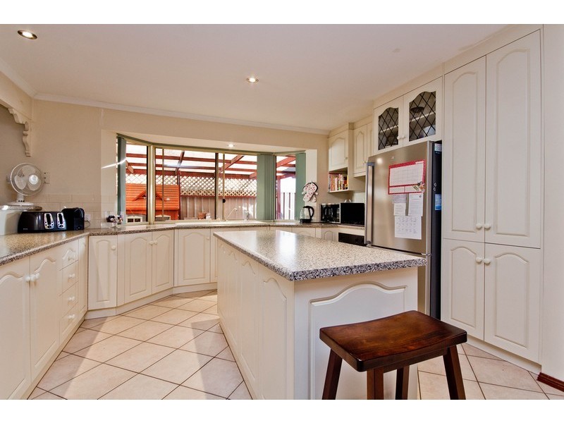 9 Birchen Avenue, Parafield Gardens SA 5107