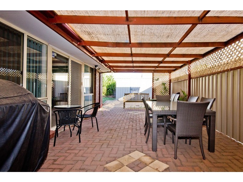 9 Birchen Avenue, Parafield Gardens SA 5107