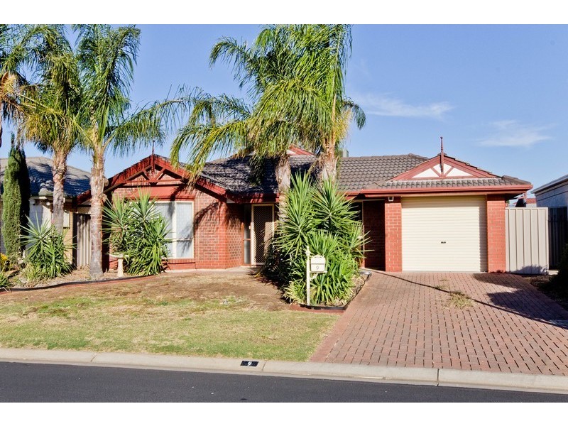 9 Birchen Avenue, Parafield Gardens SA 5107