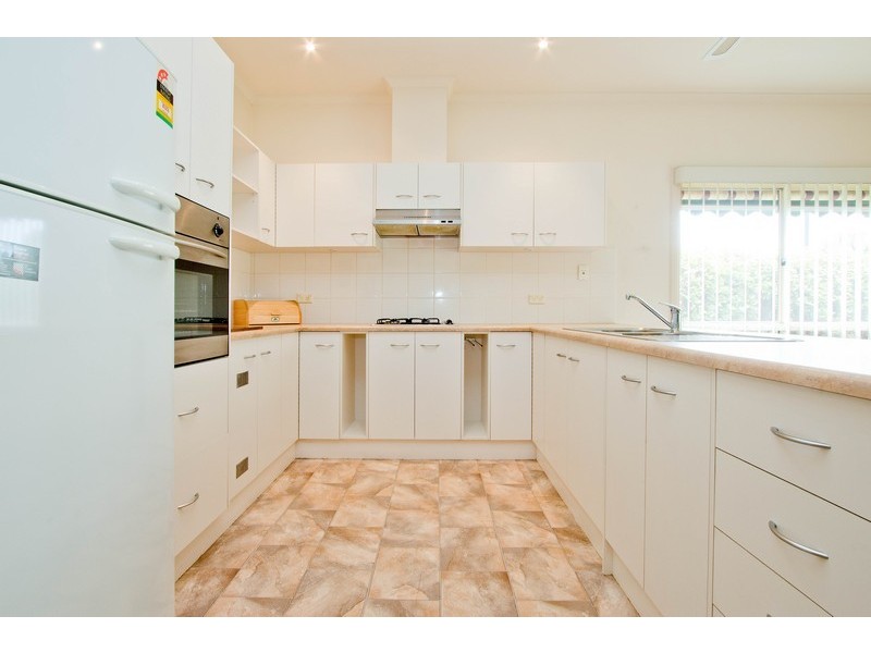 2 Sandpiper Chase, Mawson Lakes SA 5095