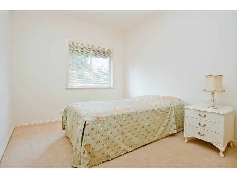 2 Sandpiper Chase, Mawson Lakes SA 5095