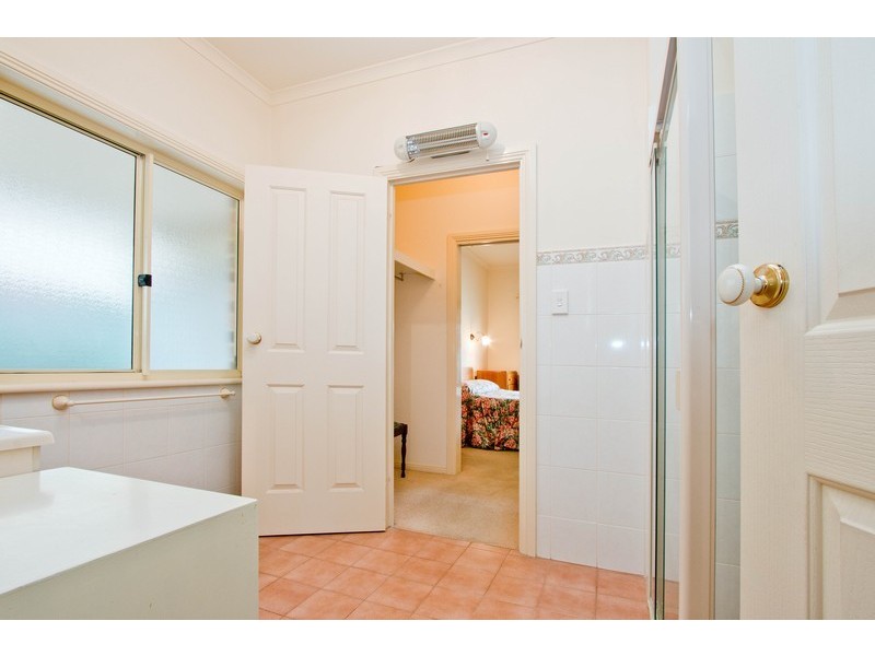 2 Sandpiper Chase, Mawson Lakes SA 5095