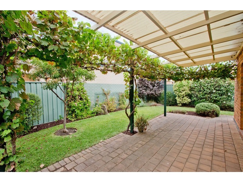 2 Sandpiper Chase, Mawson Lakes SA 5095