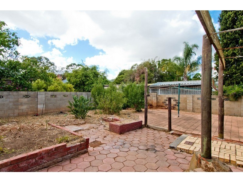 16 Snell Avenue, Hillbank SA 5112