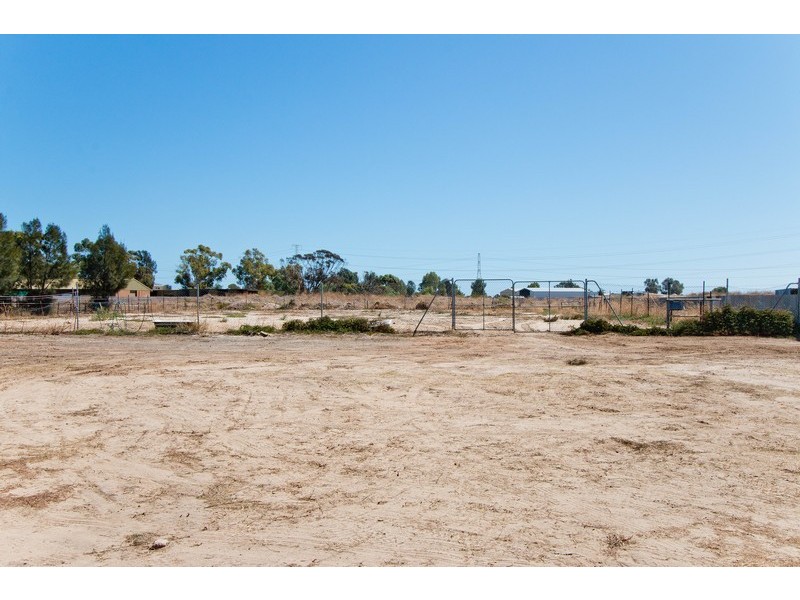 25 Trotters Drive, Globe Derby Park SA 5110