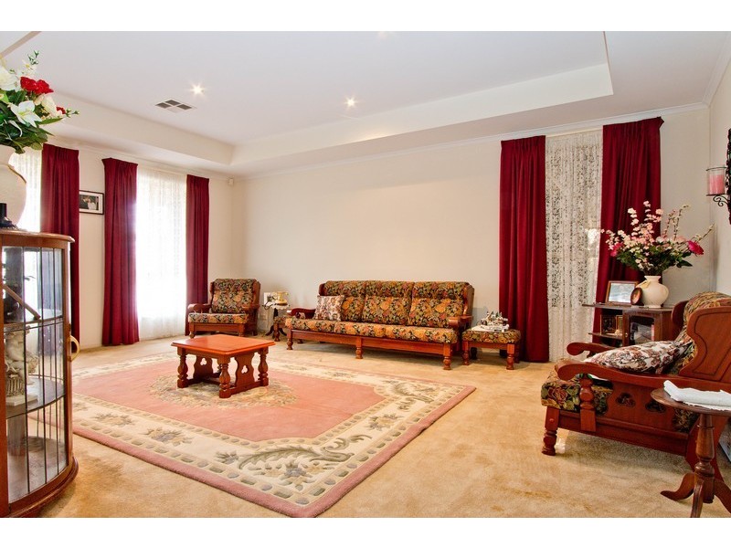 4 Virgara Court, Munno Para West SA 5115