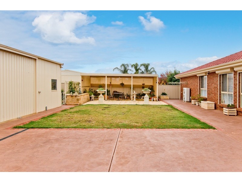 4 Virgara Court, Munno Para West SA 5115