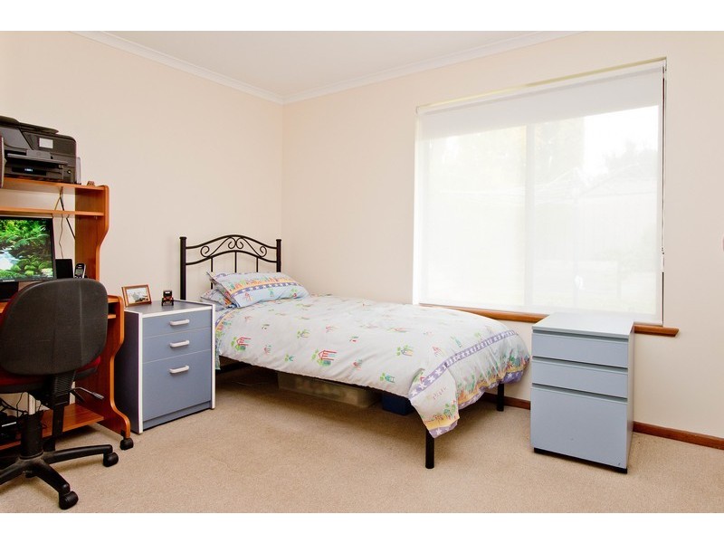 17 Dotterel Court, Wynn Vale SA 5127