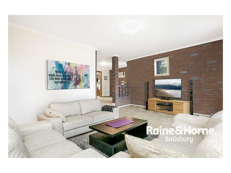 34 Marian Crescent, Hillbank SA 5112