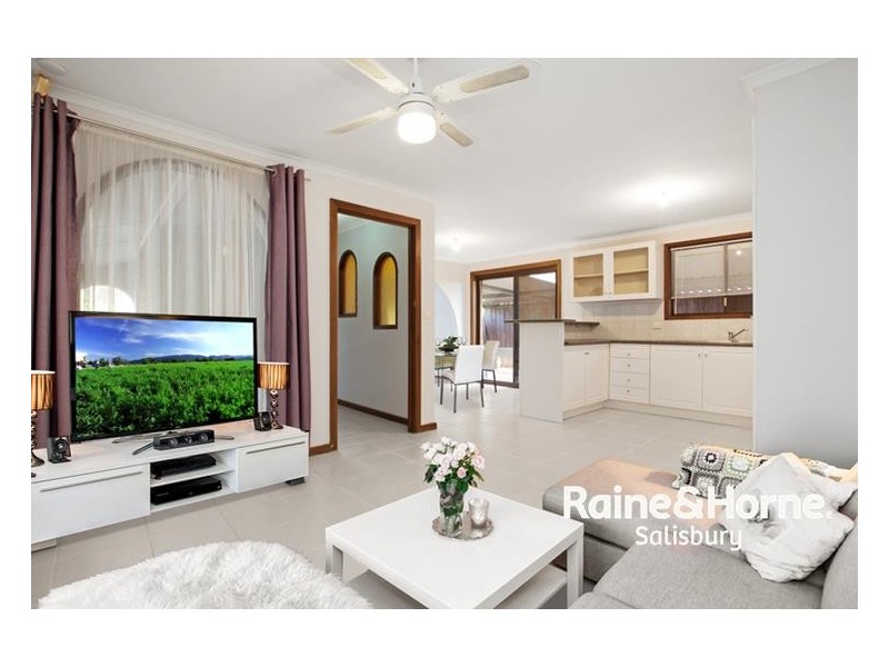 11 Kalimna Crescent, Paralowie SA 5108