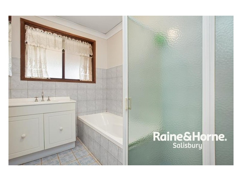 11 Kalimna Crescent, Paralowie SA 5108