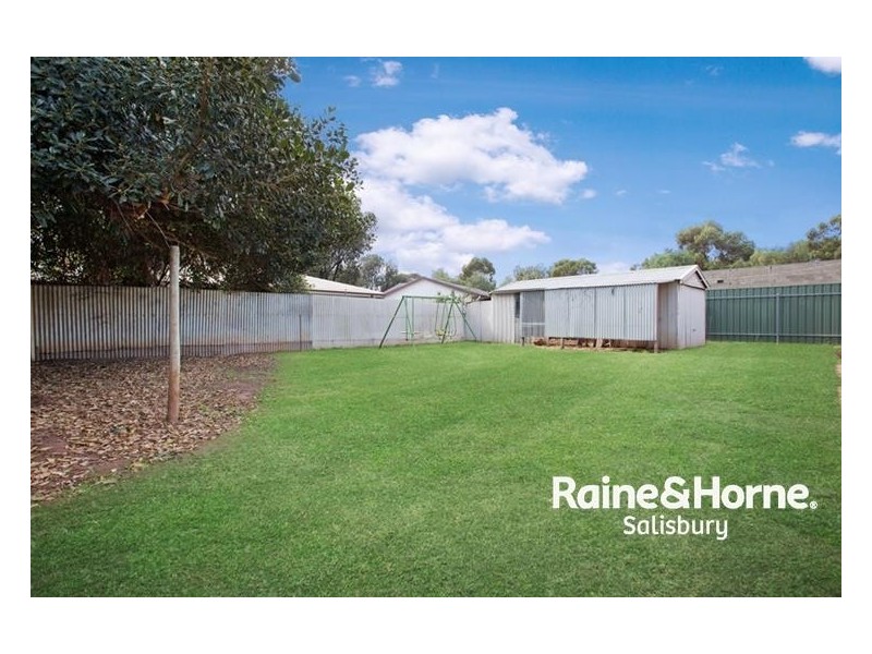 11 Kalimna Crescent, Paralowie SA 5108