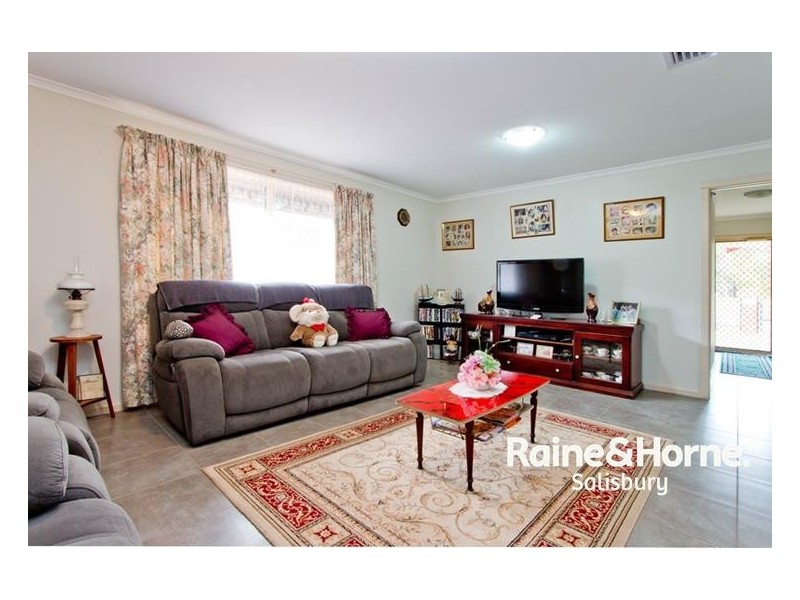 31 Vincent Road, Paralowie SA 5108