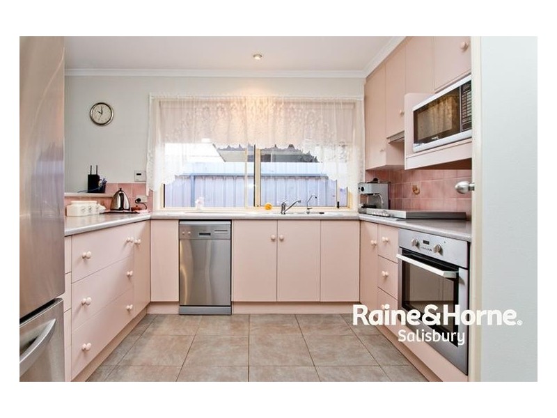 31 Vincent Road, Paralowie SA 5108