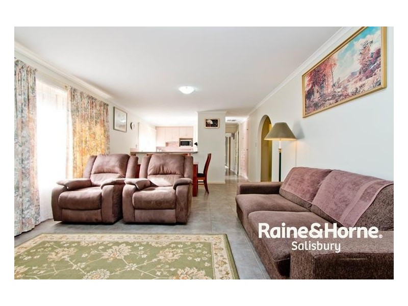 31 Vincent Road, Paralowie SA 5108