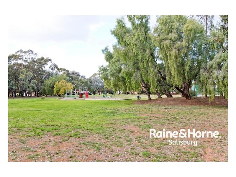 31 Vincent Road, Paralowie SA 5108