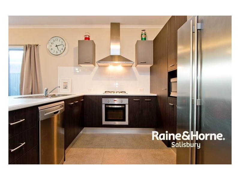 5 Teviot Place, Blakeview SA 5114