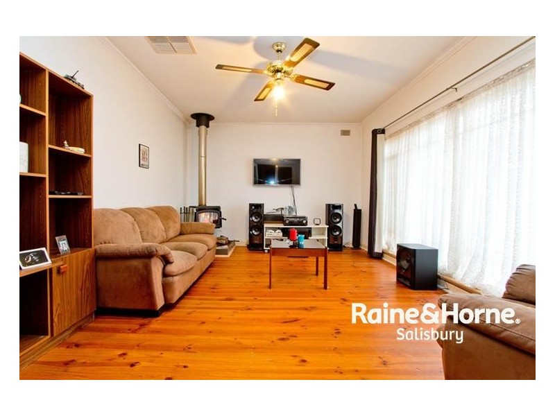 16 Shirley Avenue, Parafield Gardens SA 5107