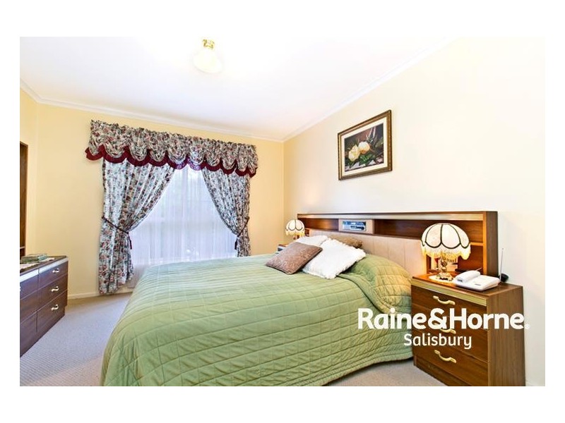 5 Knightsbridge Court, Hillbank SA 5112