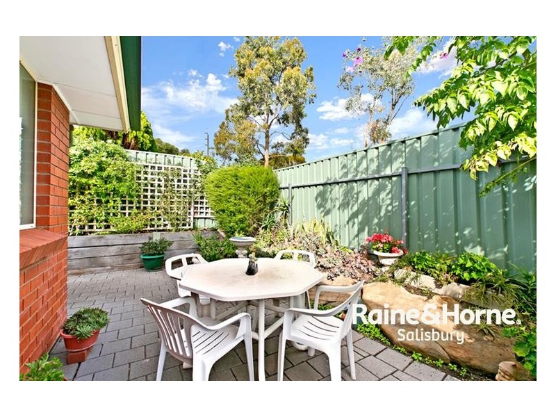 5 Knightsbridge Court, Hillbank SA 5112