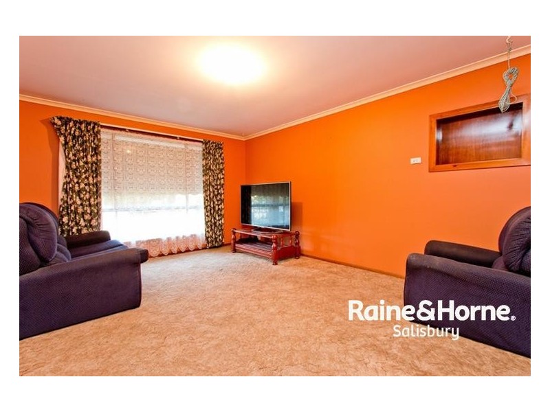 16 Hopner Avenue, Burton SA 5110