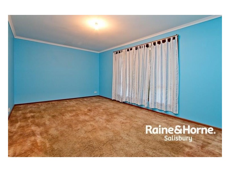 16 Hopner Avenue, Burton SA 5110