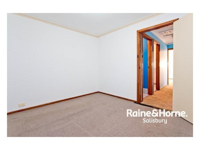 16 Hopner Avenue, Burton SA 5110