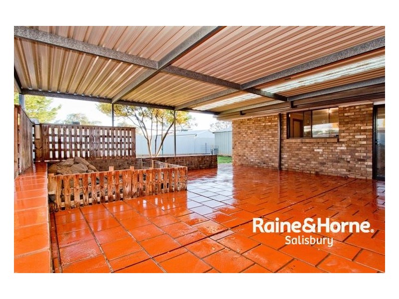 16 Hopner Avenue, Burton SA 5110