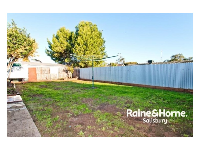16 Hopner Avenue, Burton SA 5110