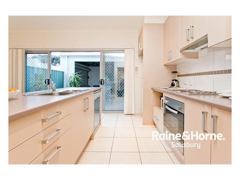 11/55-59 Grasswren Way, Mawson Lakes SA 5095