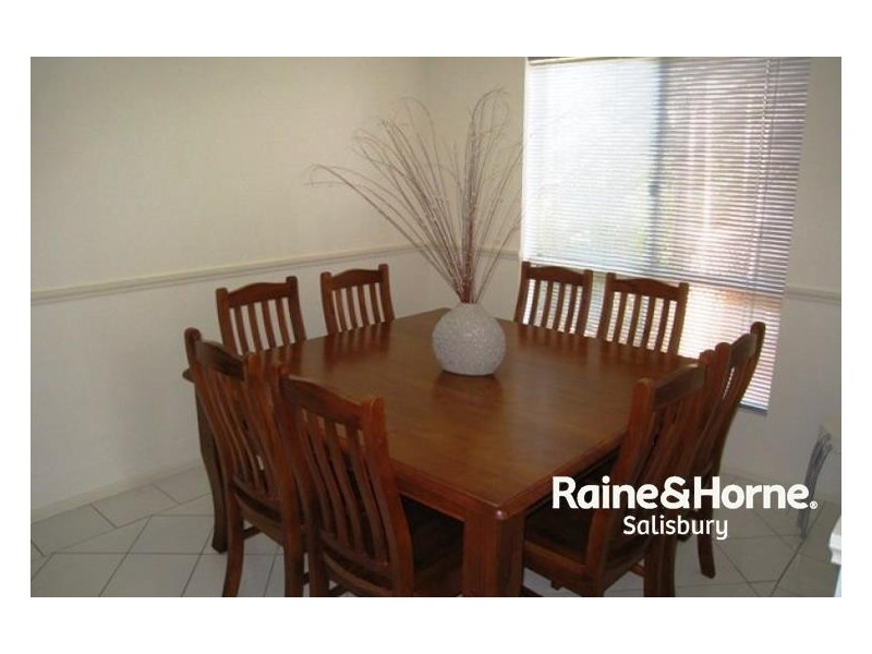 3 Chesterfield Walk, Hillbank SA 5112