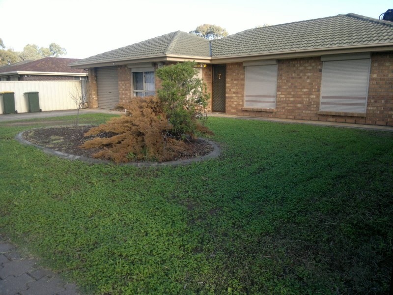 7 McQueen Court, Paralowie SA 5108