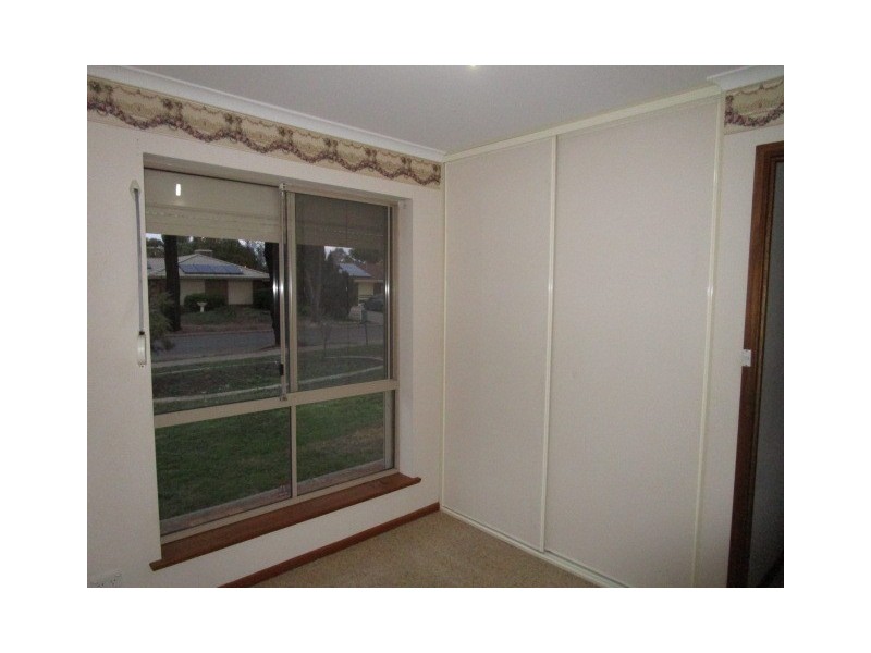 7 McQueen Court, Paralowie SA 5108