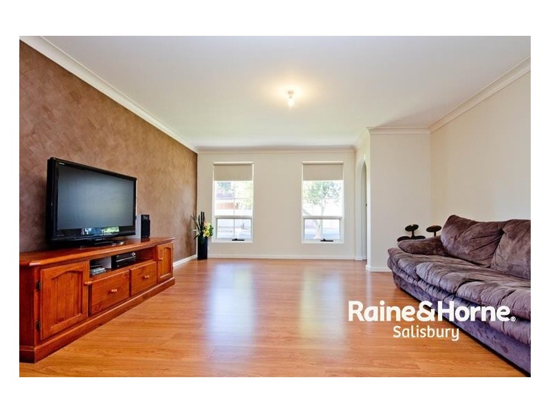 2/3 Ormsby Avenue, Parafield Gardens SA 5107