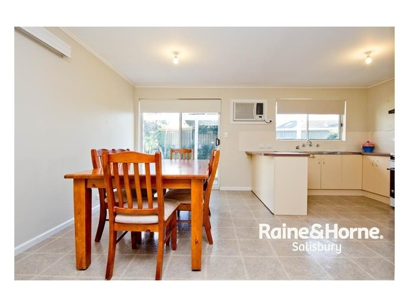 2/3 Ormsby Avenue, Parafield Gardens SA 5107