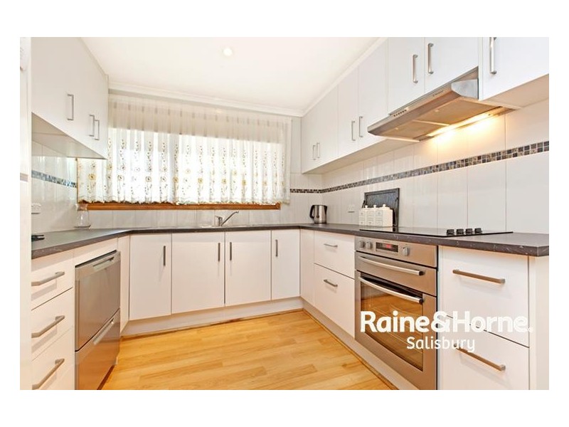 9 Japonica Crescent, Parafield Gardens SA 5107