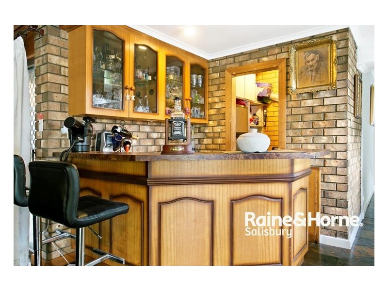 2 Nagle Avenue, Gulfview Heights SA 5096