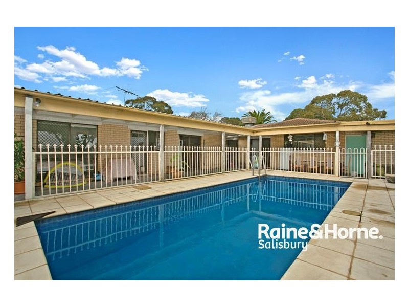 2 Nagle Avenue, Gulfview Heights SA 5096