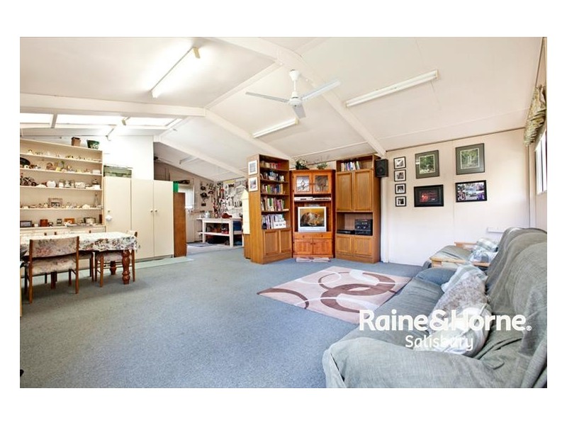 12 Rosemary Avenue, Parafield Gardens SA 5107