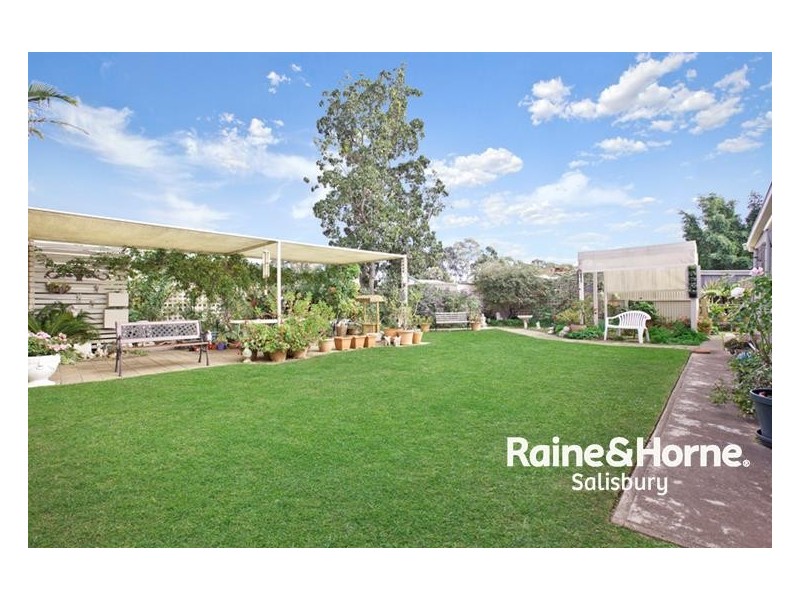 12 Rosemary Avenue, Parafield Gardens SA 5107