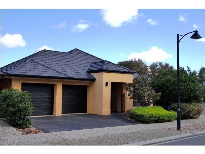 7 Creekview Drive, Mawson Lakes SA 5095