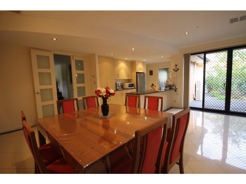 7 Creekview Drive, Mawson Lakes SA 5095