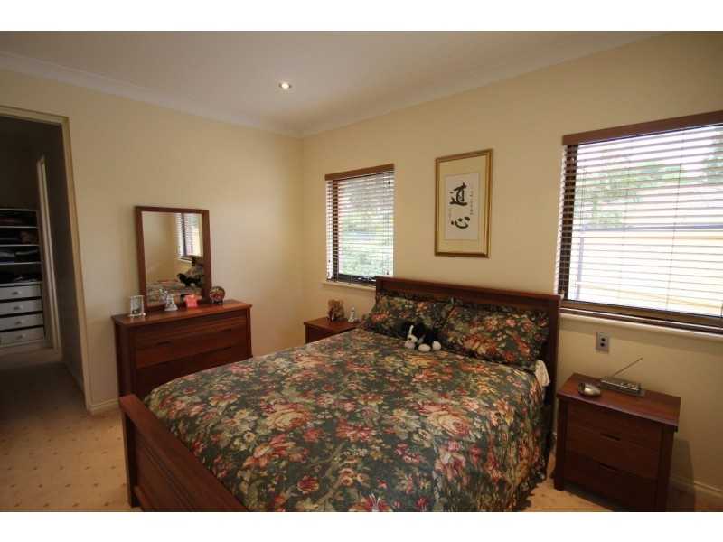 7 Creekview Drive, Mawson Lakes SA 5095