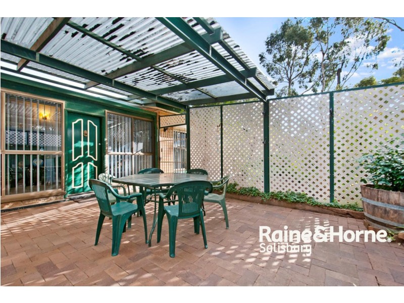 55 Thompson Avenue, Salisbury Downs SA 5108