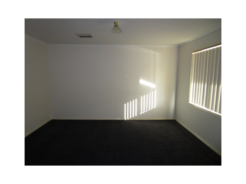 22 Amberwell Terrace, Burton SA 5110