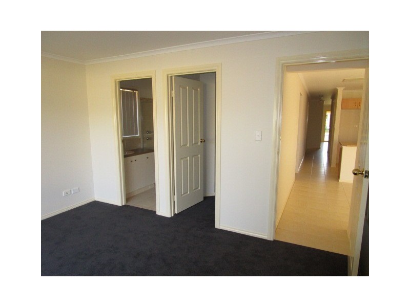 22 Amberwell Terrace, Burton SA 5110