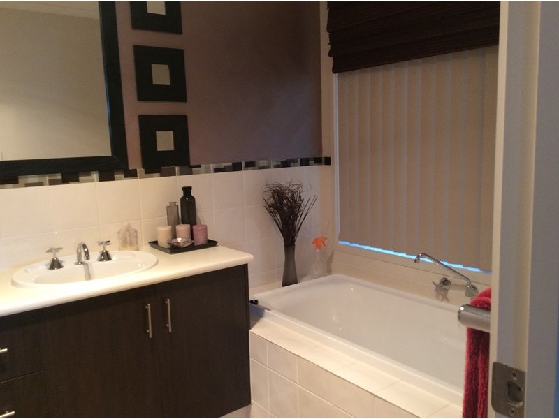 9 Barossa Drive, Munno Para West SA 5115