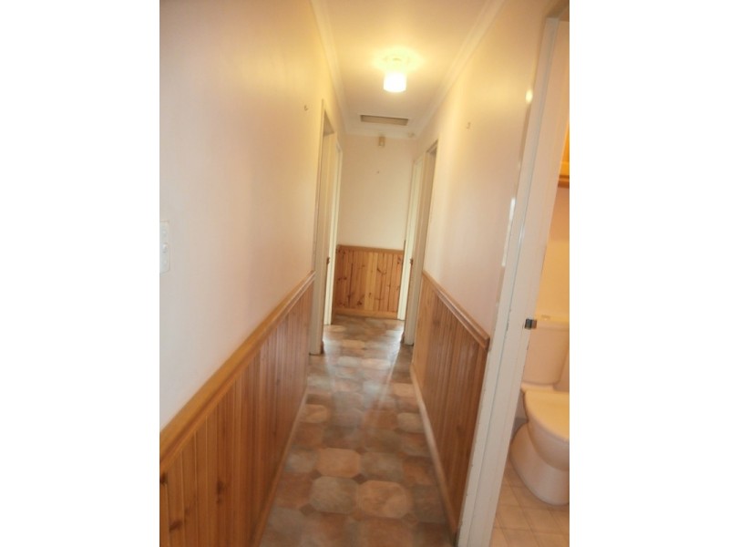 19 Alan Crescent, Burton SA 5110